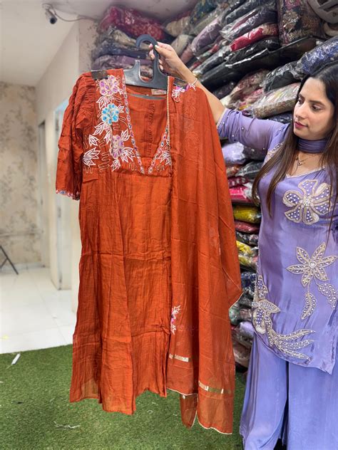 Pure Mull Chanderi Detailing Hand Work Party Wear Anarkali 3pc Set Rus ...
