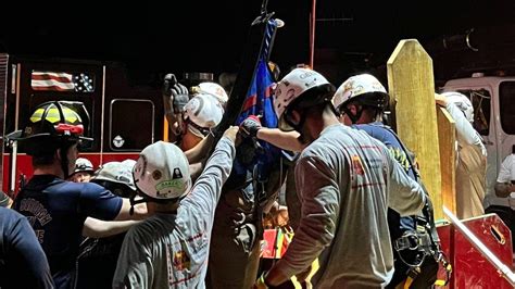 Worker stuck in sewer line trench gets Manatee County rescue ...