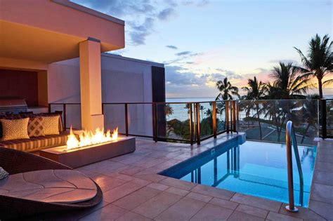 Rooms With Private Infinity Pool