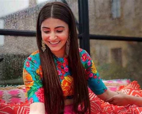 मेहंदी का रंग हटाने के 5 घरेलू नुस्ख़े