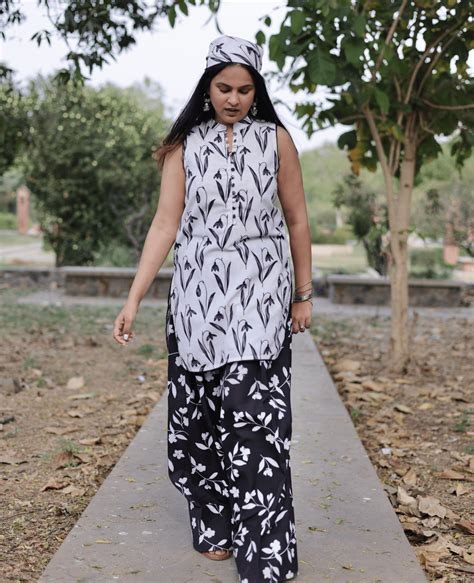 MONOCHROME LAILA Digital Printed Kurta With Farshi Salwar (Set of 2 ...