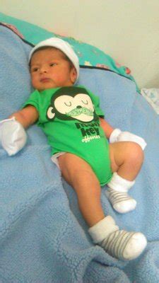 Bruce y sus 7 dias de nacido. | BabyCenter
