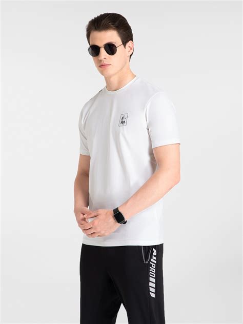 Shop Stylish Men White Round Neck Cotton T-shirt – ATOM HEGO