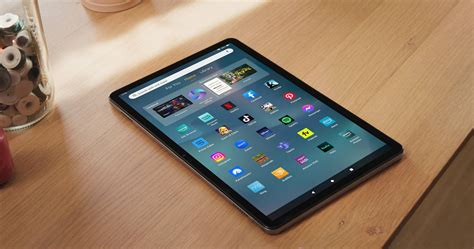 Amazon's Fire Max 11 wants to dominate the midrange Android tablet market