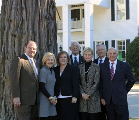 WATSON-HUNT FUNERAL HOME - Updated July 2025 - Request Information - 14 ...