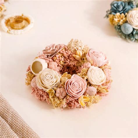 Eco-Friendly Rose Dried Flower Wreath Pink Online - Premium Wall ...