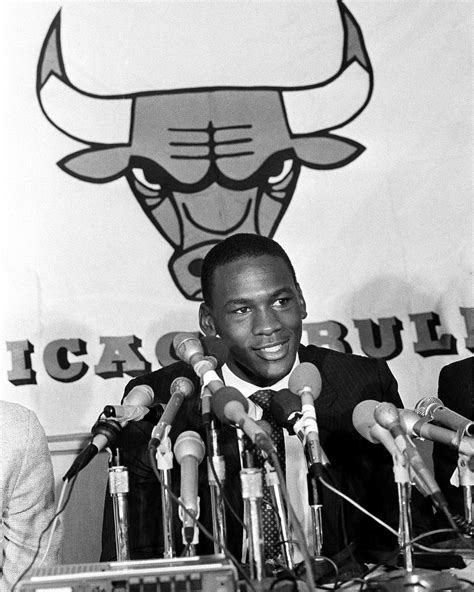 Welcome to the NBA - Michael Jordan Moments - ESPN