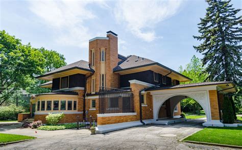 How Louis Sullivan's organic architecture inspired Frank Lloyd Wright's ...