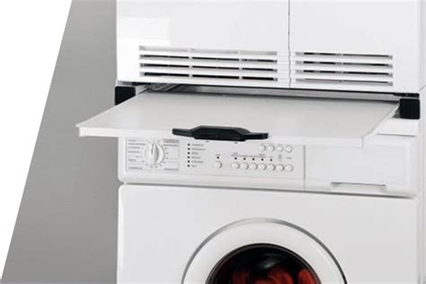 Nosac za postavku masine i susaca jednu na drugu sa fiokom