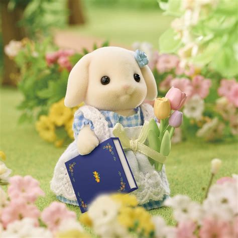 Calico Critters Flora Rabbit Family set - YouLoveIt.com