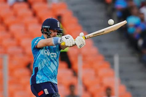 PIX: India get morale boost ahead of Champions Trophy - Rediff Cricket