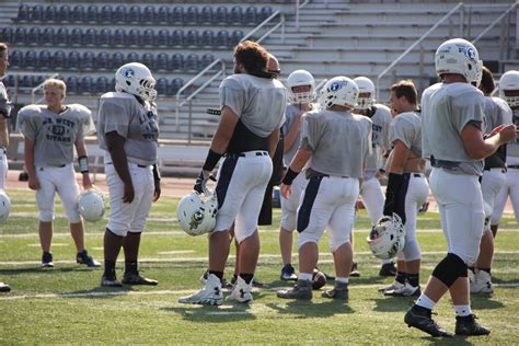 Differences between JV and varsity football | LSW Online