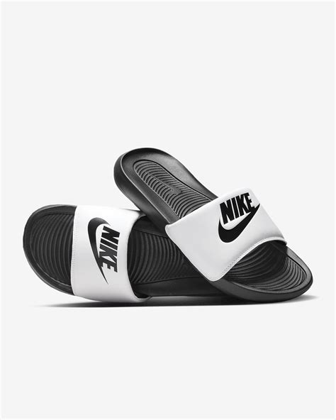 Nike Victori One Men's Slides. Nike IN