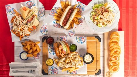 #1 BEST PLACE FOR CHICKEN WINGS - Erin Mills AllStar Express