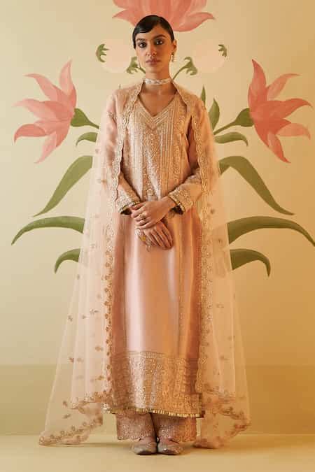 Buy Peach Tissue, Crepe Zari, Embroidery V-neck Zardozi Kurta Pant Set ...