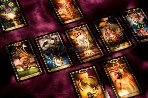 伟特塔罗牌(Universal Waite Tarot)图片欣赏 - 塔罗牌 - 星座秀