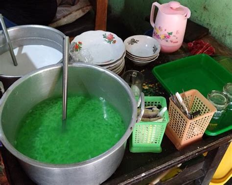 WARUNG NASI PECEL BU PARTI, Magetan - Restaurant Reviews & Photos ...