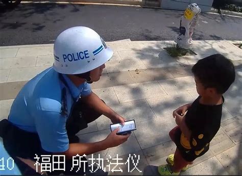 义乌街头，4岁男孩找妈妈！幸好 - 知乎