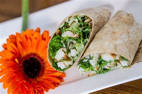 THE CHOPPED LEAF LADNER - Menu, Prices & Restaurant Reviews - Tripadvisor