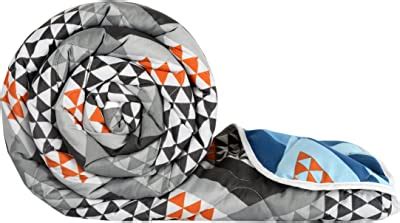 Divine Casa Microfibre Mild Winter 110 GSM Reversible Single Bed Quilt ...