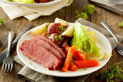 Corned Beef & Cabbage - Robert Irvine