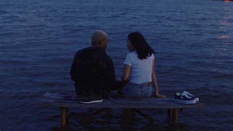 Waves - Movie - Hay.tv