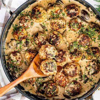 UBS Virtual Cooking Class: Swiss Meatballs in Mushroom Sauce, UBS ...