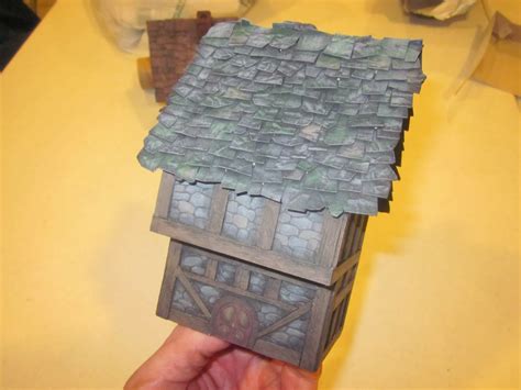 Model-Building Coolest 的图像结果