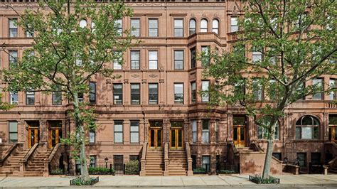 A Stunning Photographic Timeline of New York City’s Iconic Brownstones ...