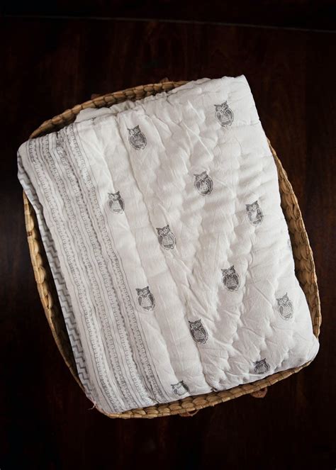 Get Owl Block Printed Baby Quilt at ₹ 2199 | LBB Shop