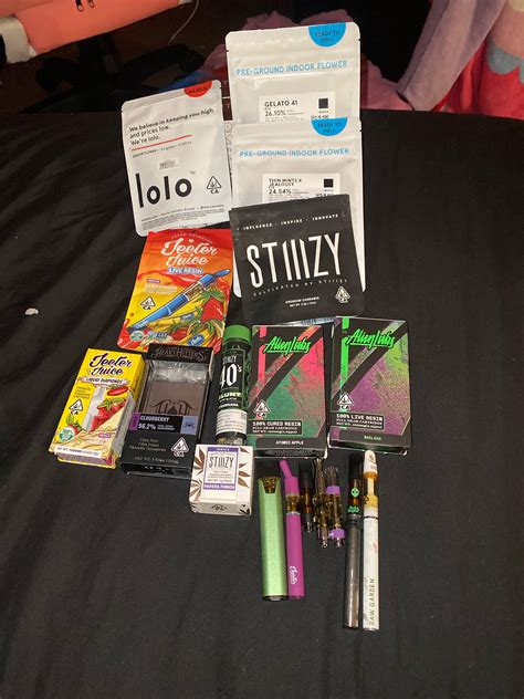 Dispo run from 4 different dispensary’s this was 5 full g carts 2 half ...