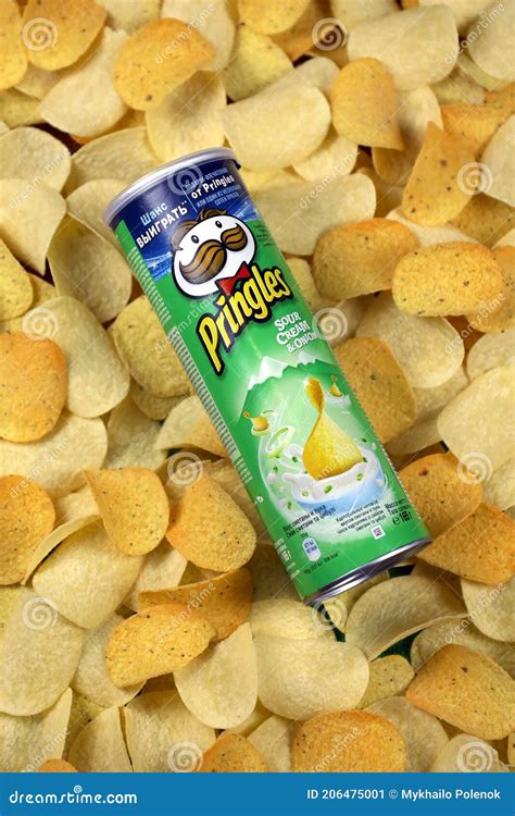 Sour Cream And Onion Pringles