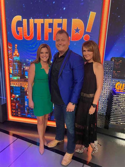 Mercedes Schlapp measurements, bio, height, weight, shoe and bra size