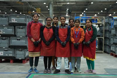 Amazon India offers opportunities for women to work in Night Shifts