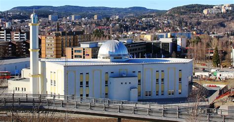 Mosques In Norway: 8 Popular Symbols Love, Art & Architecture