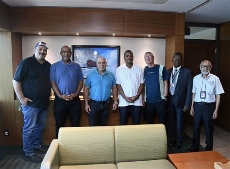 PHOTOS: NYC Transit Honors Employees for Perfect A