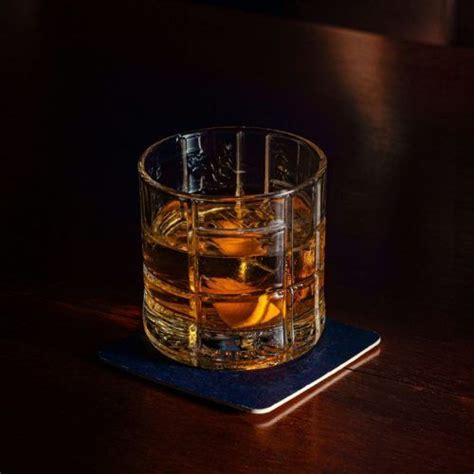 Best red wines in India under INR 1000 for a grape collection on a budget