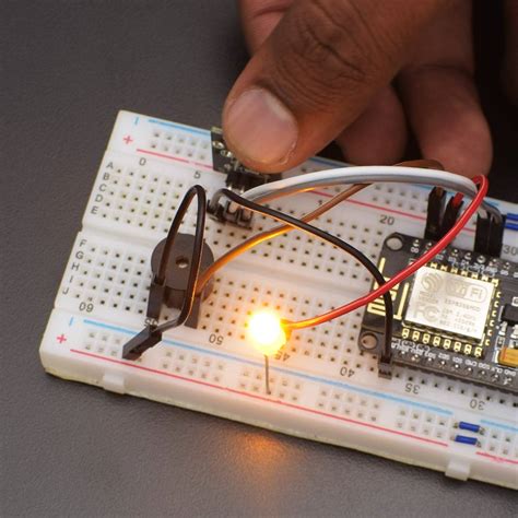 Make an IOT LDR Alarm Circuit Using LDR Module compatible Arduino Uno ...