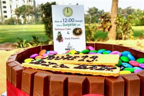 Midnight Cake | LBB