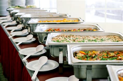 Caterer and Food That Smacks Of Heavenliness | Wedding buffet food ...