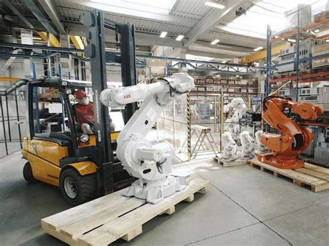 ABB India opens new robotics facility for digital transformation of ...