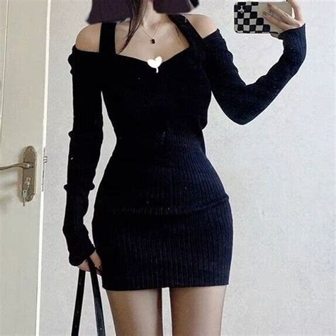 Shop Black Cold Shoulder Bodycon Dress - for Women | OUTZIDR | Gen-Z Style