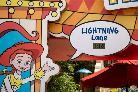 Lightning Lane Sign Installation Continues at Hollywood Studios, List ...