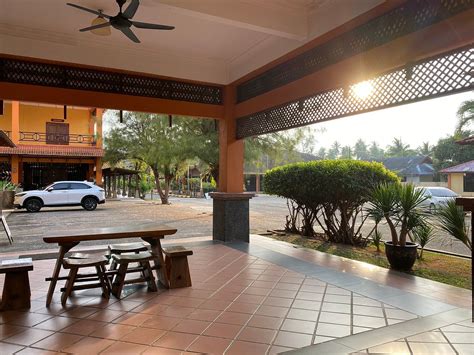 TANJUNG DEMONG BEACH RESORT (Kuala Besut, Terengganu) - Hotel Reviews ...