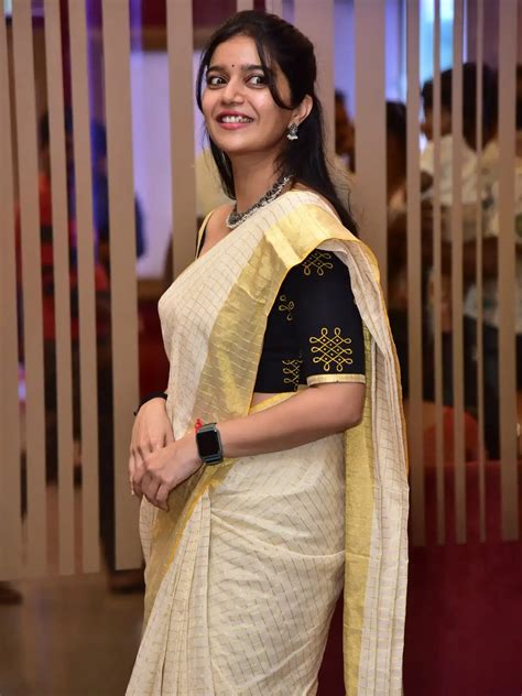 Swathi Reddy : కలర్స్ స్వాతి క్యూట్ క్యూట్ ఫోటోలు.. | Swathi Reddy ...