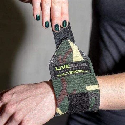 GREEN Camo Velcro Wrist Wraps - Livesore.net