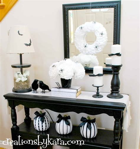 Black And White Decor