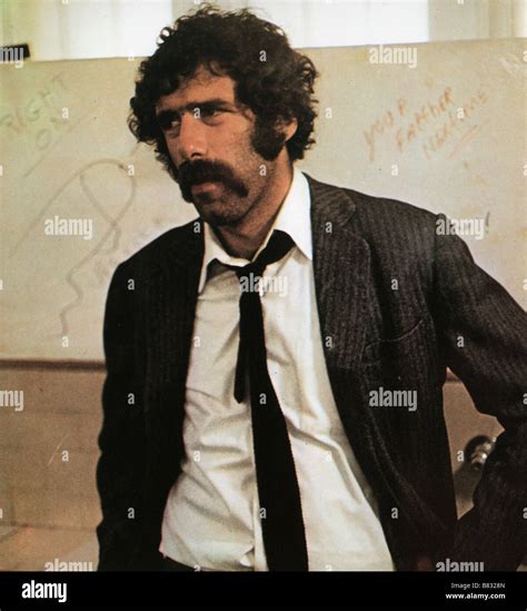 Elliott Gould Mash