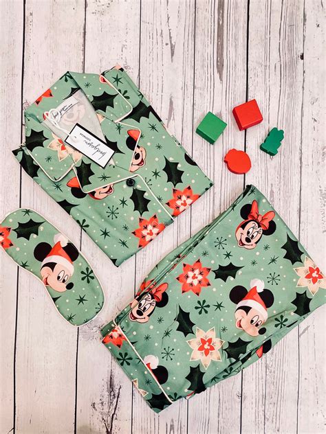 Snowflake Nightwear Set – Bedgasm sleepwear