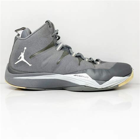 Jordan Superfly 2 Grey NIKE JORDAN LUKA 2 – Herz & Sohle